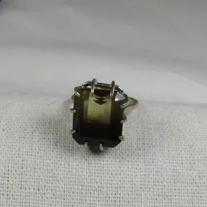 Bi-color Quartz Ring Size 8 Fashion Women's Ring Size 8