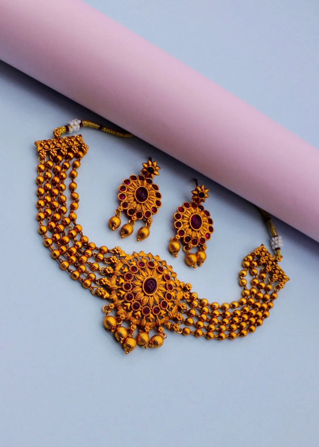 CLASSY MATTE CHOKER NECKLACE