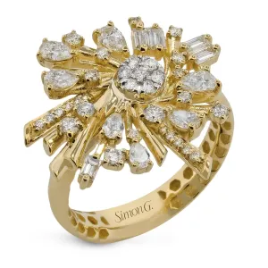 Cosmic Cluster Fashion Ring in 18k Gold with Diamonds