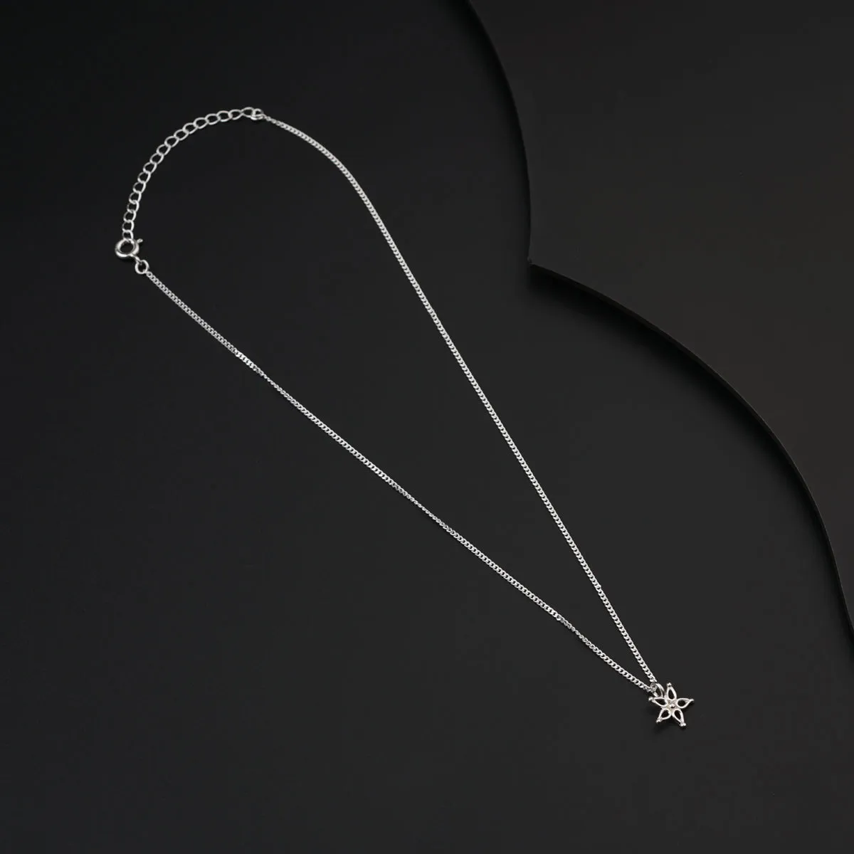 Daily Wear Silver Shiny Sadafulee Necklace