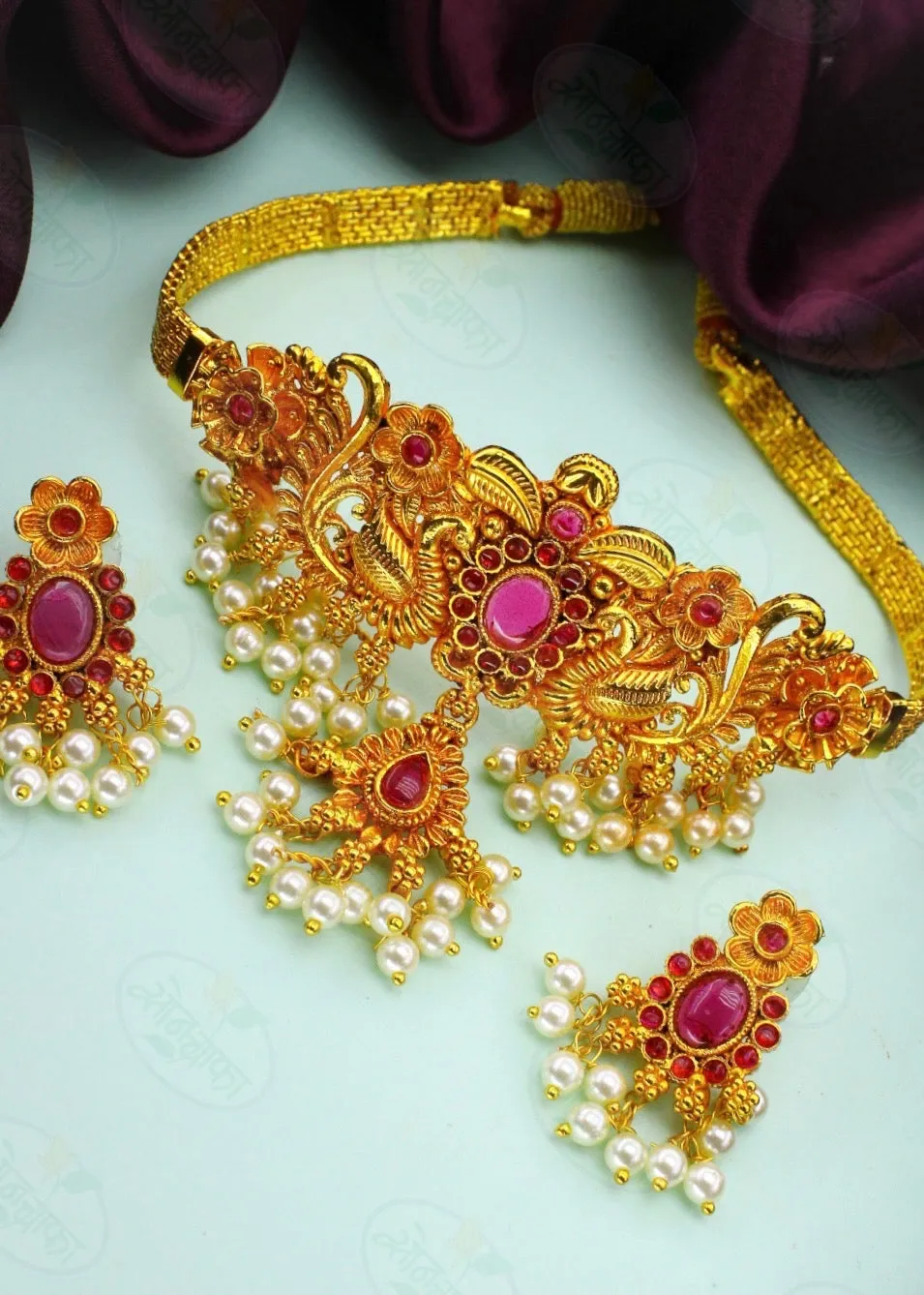LEAF WITH PEACOCK DESIGNER CHOKER