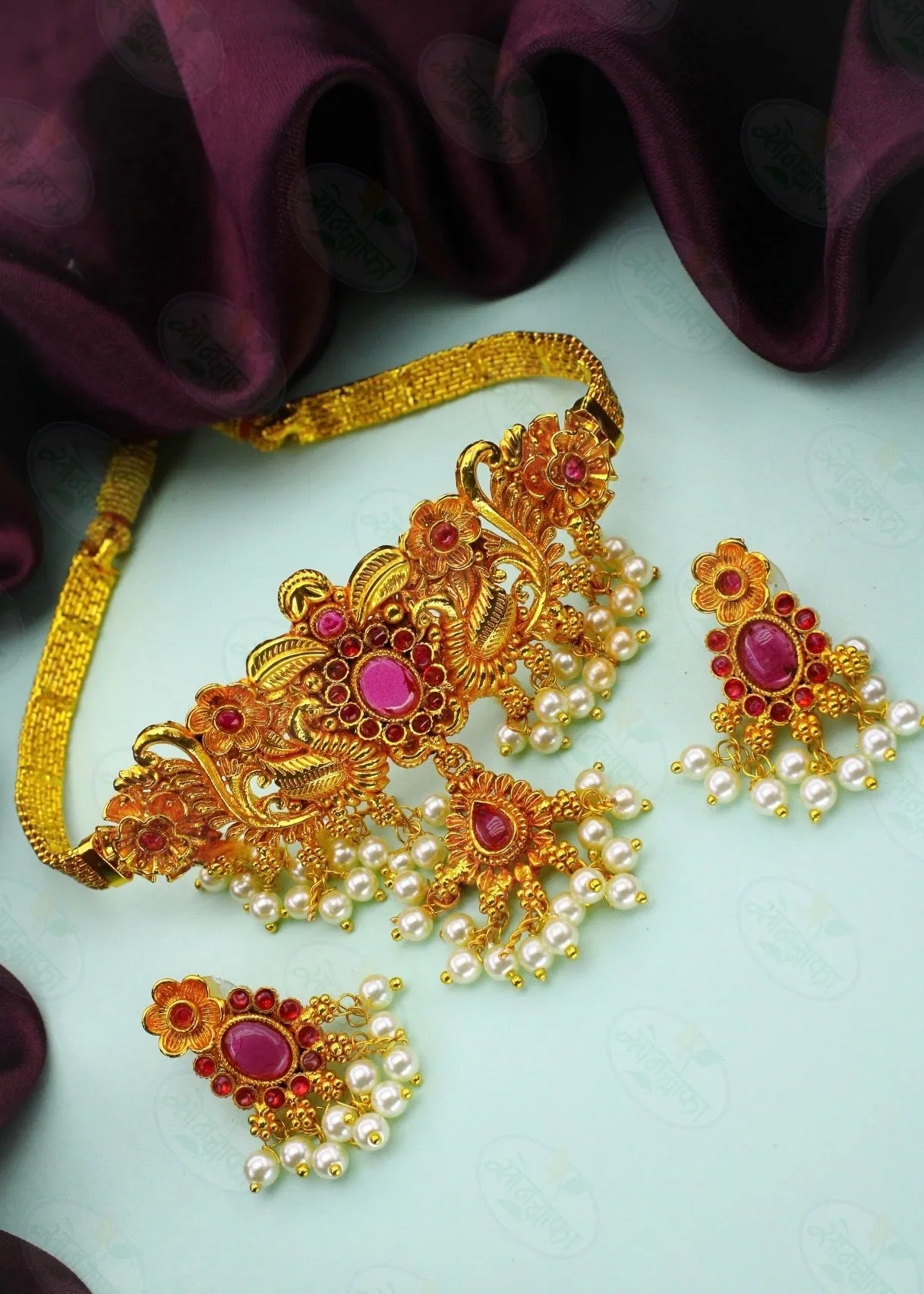 LEAF WITH PEACOCK DESIGNER CHOKER