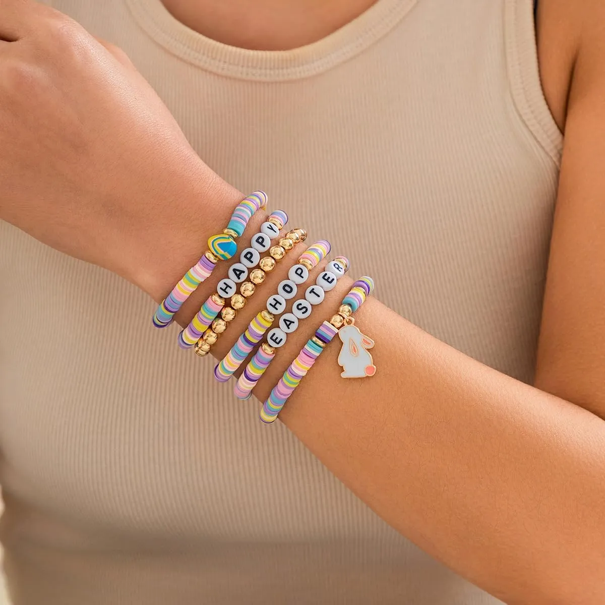Ronglry Valentines Bracelet for Women Clay Bead Bracelet Heishi Surfer Bracelets Set Love Heart Valentines beaded Bracelets Bulk Cute Pink Red Stackable Stretch Bracelets for Valentines Accessories Jewelry Gifts
