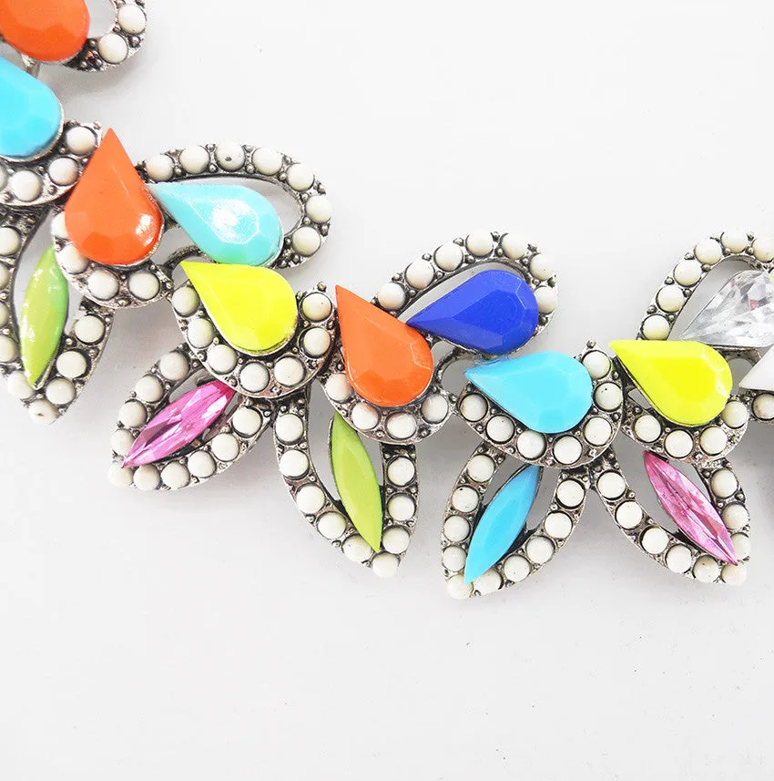 S Retro Leaf Necklace