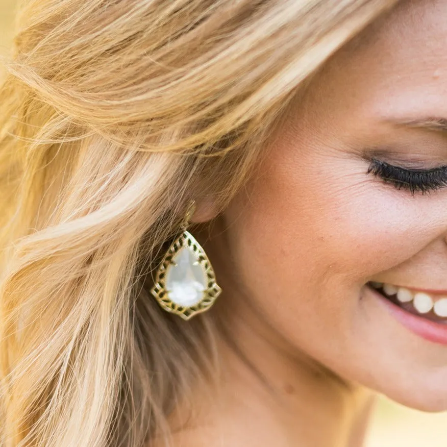 Southern Charm Drop Earrings in Mint