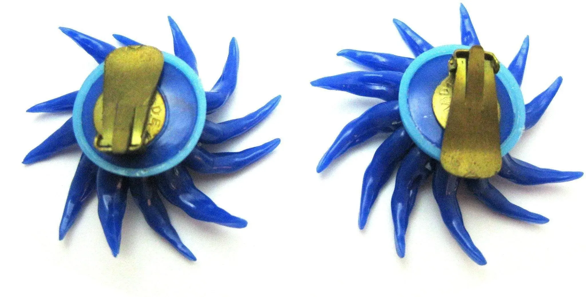 Vintage 1950s Blue Flower Clip Earrings